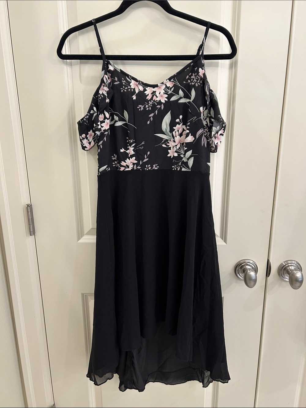 SHEIN Black Floral Cold-Shoulder High-Low Dress